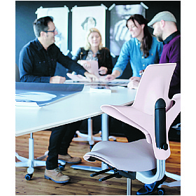 HAG Capisco Puls 8010 Chair Pink