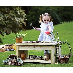 Millhouse Under 2's Kitchen